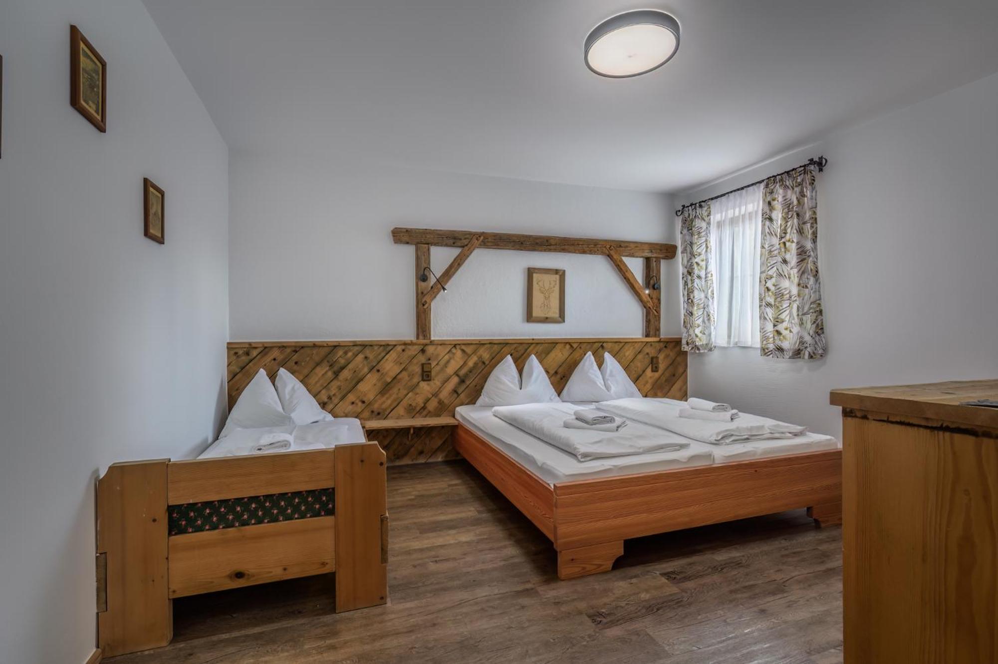 Das Eulersberg Apartments & Chalets Верфенвенг Екстериор снимка