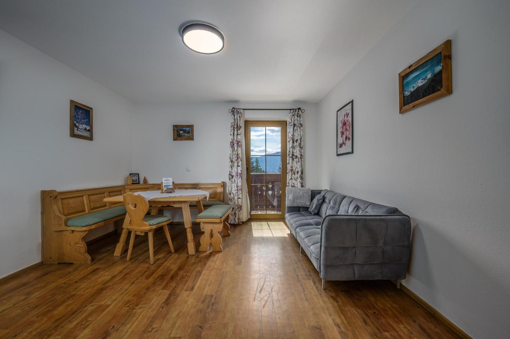 Das Eulersberg Apartments & Chalets Верфенвенг Стая снимка