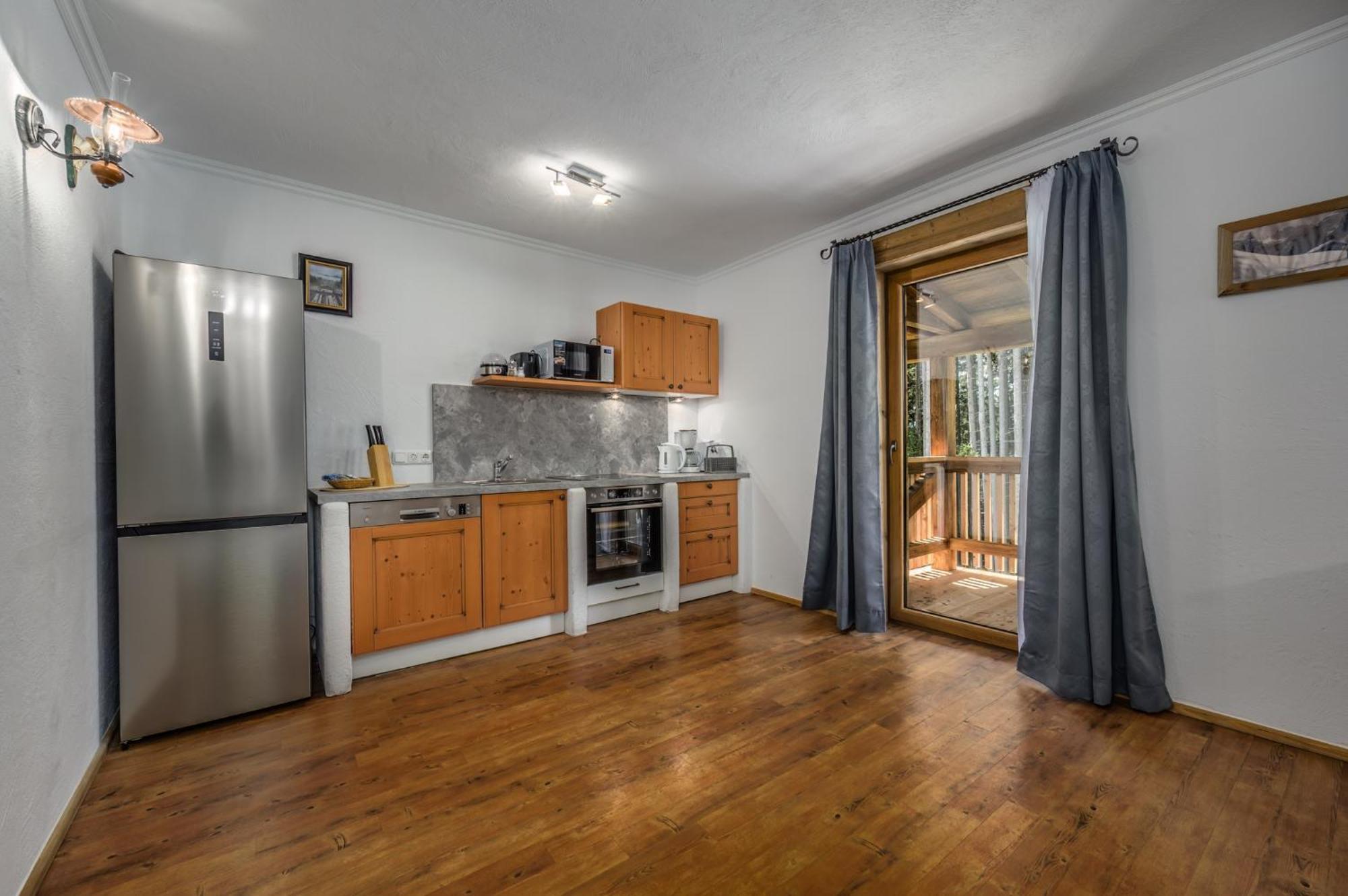 Das Eulersberg Apartments & Chalets Верфенвенг Екстериор снимка
